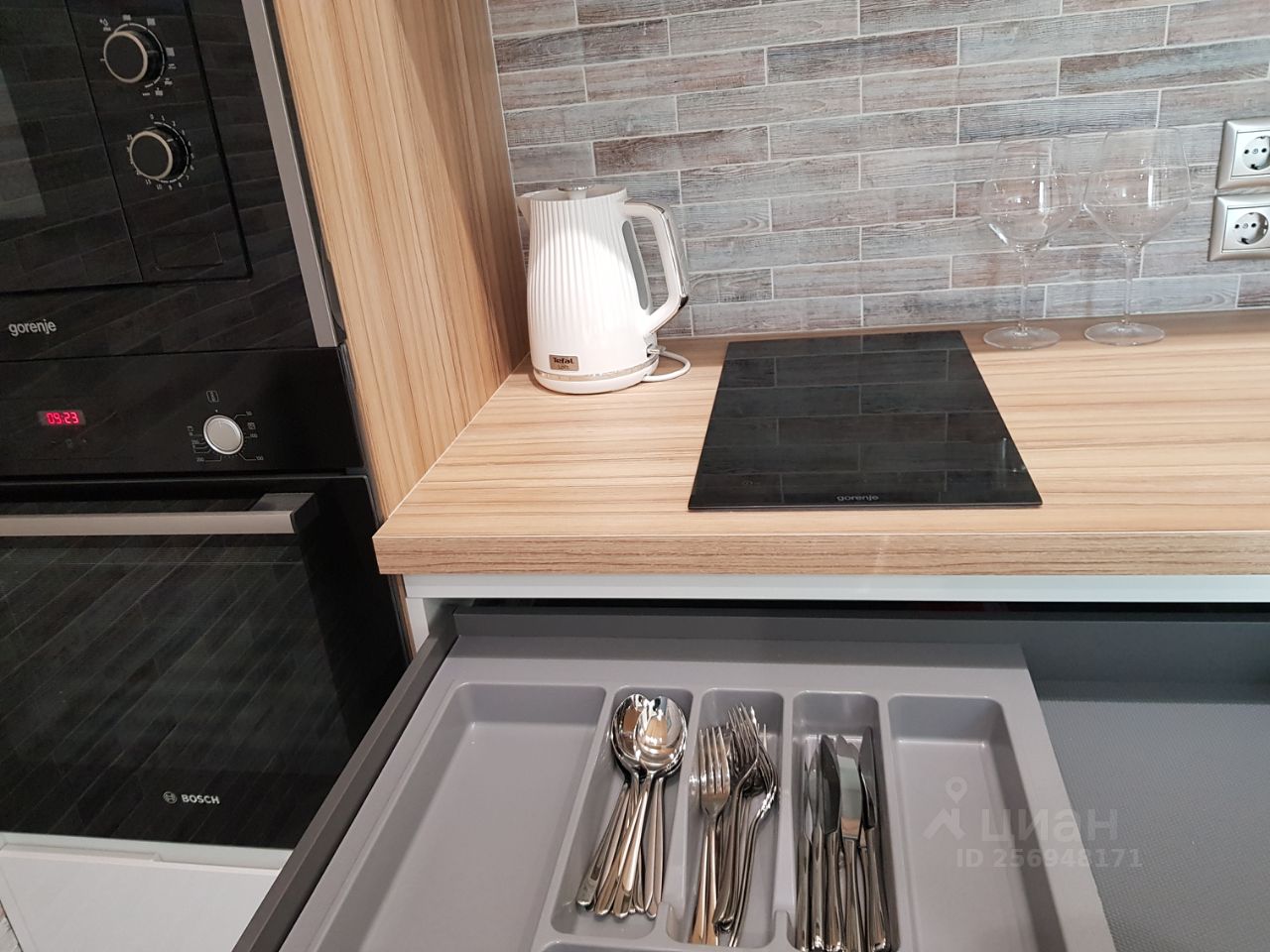 Аренда 1-комн квартиры на вторичном рынке Мантулинская улица, 9к2