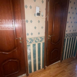 Продажа 3-комн квартиры на вторичном рынке ул Марьинский Парк,  д. 13