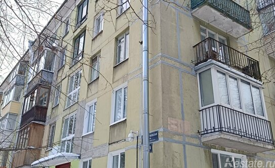 Продажа 3-комн квартиры на вторичном рынке Краснопутиловская улица,  д. 80