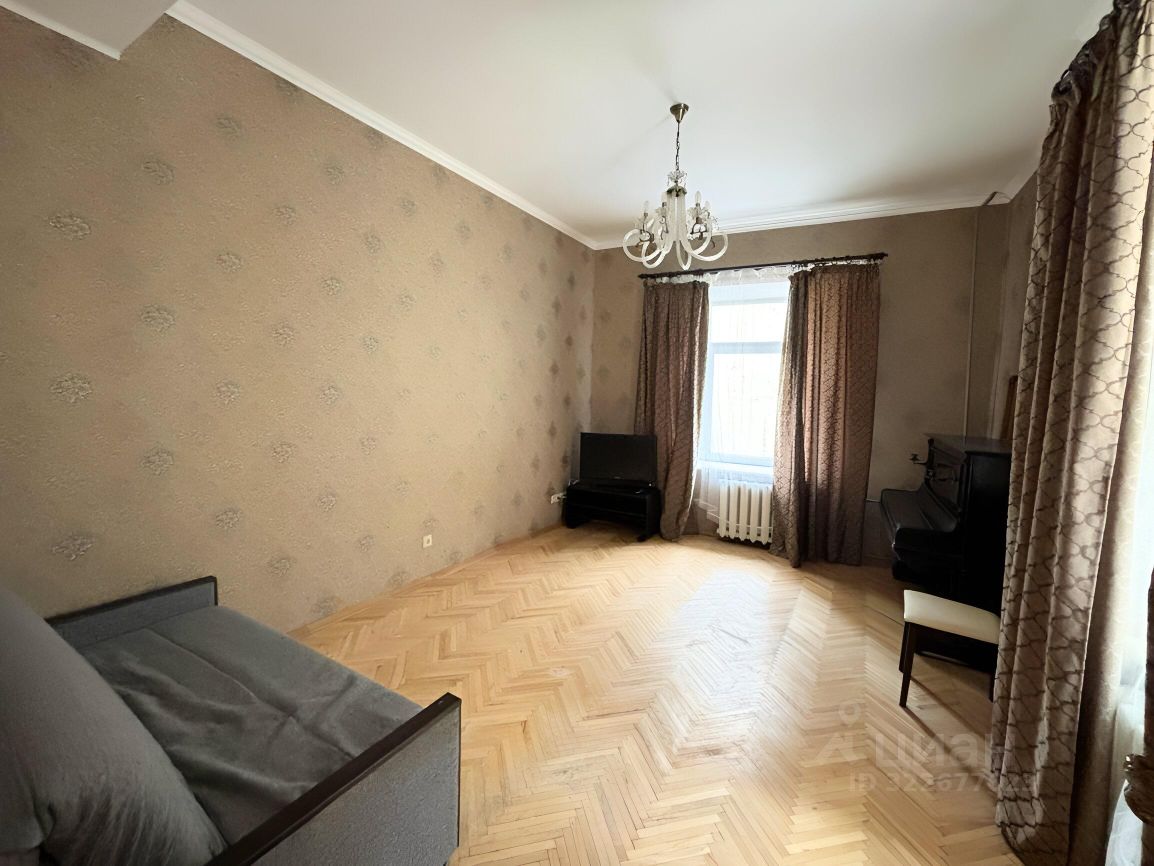 Аренда 3-комн квартиры на вторичном рынке улица Восстания, 37-39