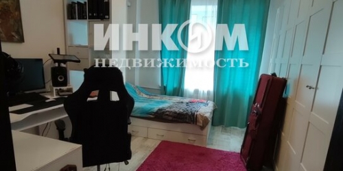 3-комн квартира улица Годовикова,  д. 5