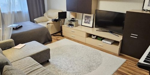 3-комн квартира Батайский проезд, 51