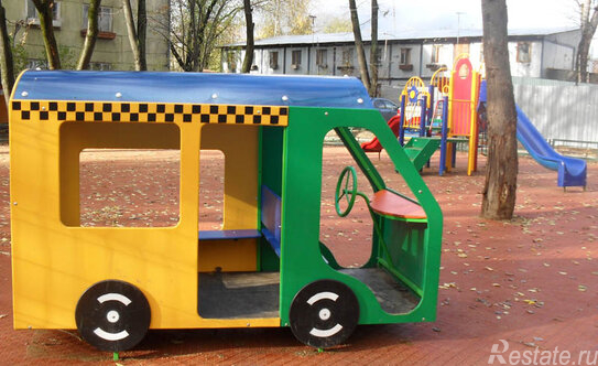 Продажа 3-комн квартиры на вторичном рынке Подлипки, Пионерская улица,  д. 15 к1