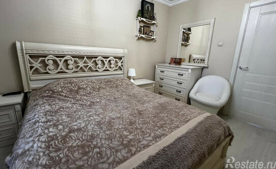 Продажа 3-комн квартиры на вторичном рынке Клишева, улица Шоссейная,  д. 24