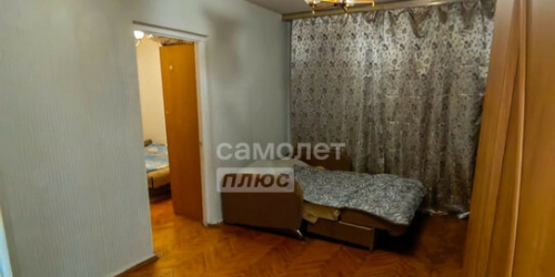 3-комн квартира 50 лет Октября ул,  д. 5