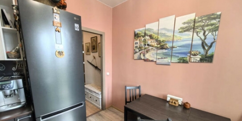 2-комн квартира пр-кт Защитников Москвы,  д. 1