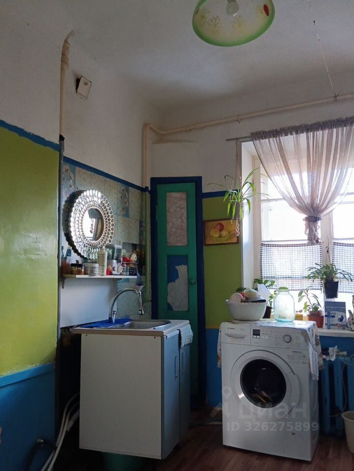 Продажа 3-комн квартиры на вторичном рынке Рабфаковская улица,  д. 3К2