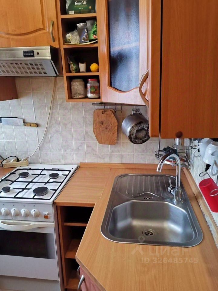 Продажа 2-комн квартиры на вторичном рынке Подольск, Октябрьский проспект, 1