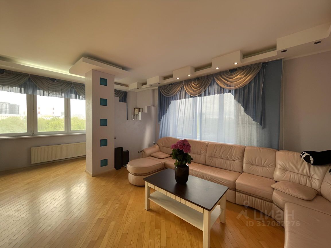 Продажа 3-комн квартиры на вторичном рынке проезд Березовой Рощи, 4