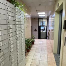 Продажа 2-комн квартиры на вторичном рынке улица Академика Капицы,  д. 32 к2