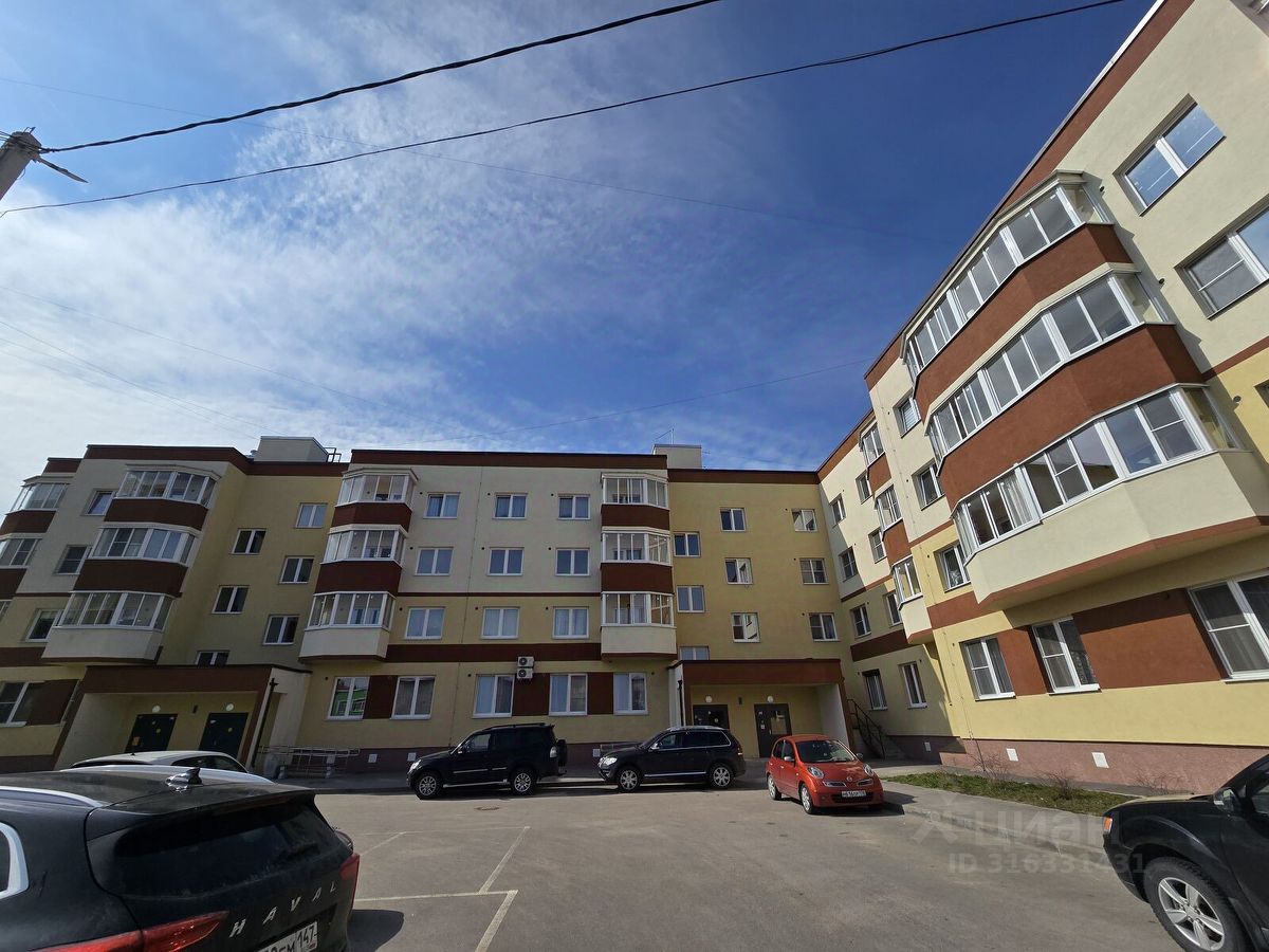 Продажа 1-комн квартиры на вторичном рынке Дубровка пгт, улица Томилина, 9