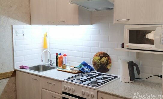 Продажа 2-комн квартиры на вторичном рынке Варшавская ул