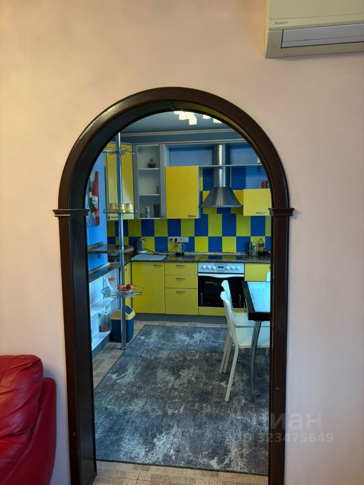 Аренда 4-комн квартиры на вторичном рынке аллея Витте, 2