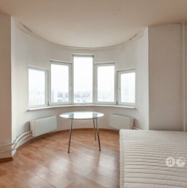 Аренда 1-комн квартиры на вторичном рынке Пролетарский пр-кт,  д. 7