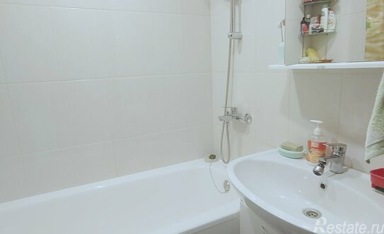 Продажа 1-комн квартиры на вторичном рынке Пушкин г, Генерала Хазова ул,  д. 5