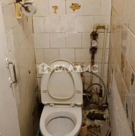 Продажа 3-комн квартиры на вторичном рынке Керамик, Береговая улица,  д. 5