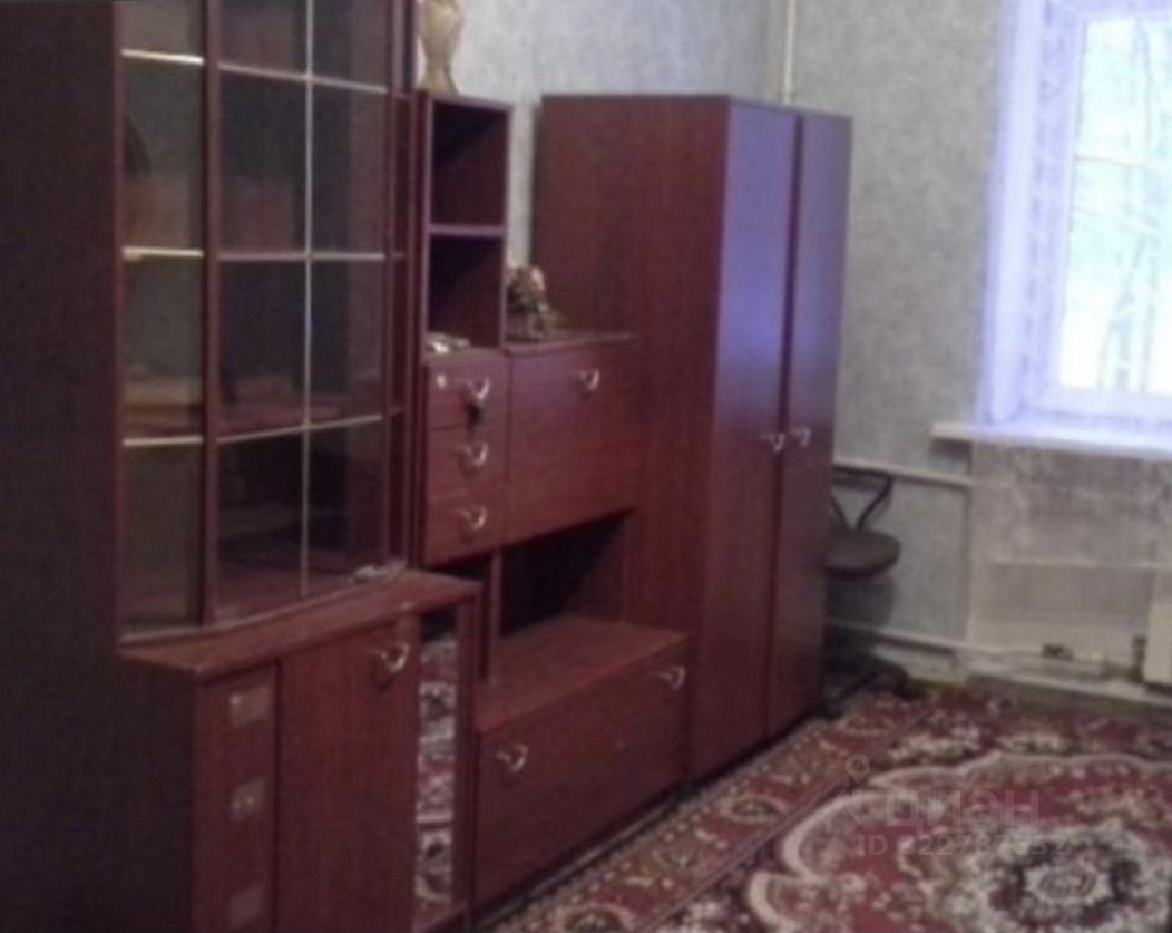 Продажа 3-комн квартиры на вторичном рынке Львовский мкр, улица Горького, 3