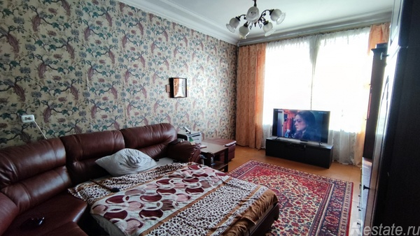 Продажа 4-комн квартиры на вторичном рынке Тамбовская ул,  д. 26