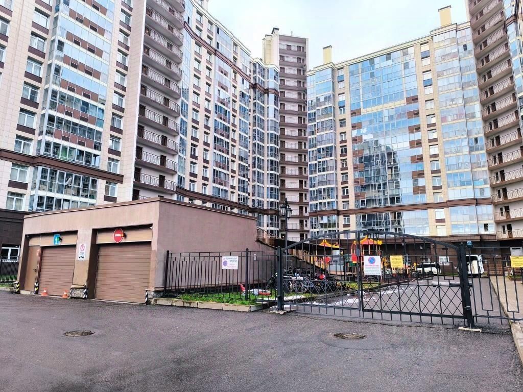 Продажа 1-комн квартиры на вторичном рынке проспект Маршала Блюхера, 9к3