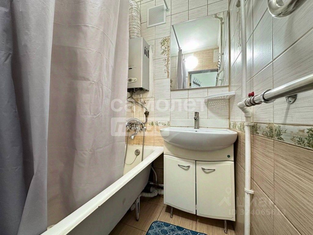 Продажа 3-комн квартиры на вторичном рынке Ломаная улица, 6