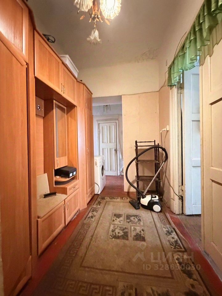 Продажа 2-комн квартиры на вторичном рынке Волхов, Волховский проспект, 39