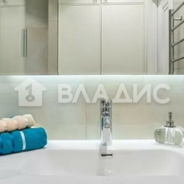 Продажа 1-комн квартиры на вторичном рынке улица Кадырова,  д. 4