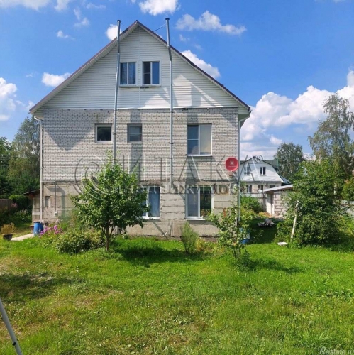 Коттедж/дом Красная (Горелово) ул.