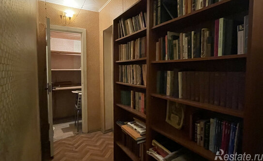 Продажа 2-комн квартиры на вторичном рынке Дудко ул,  д. 33