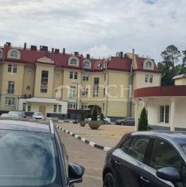 Продажа 5-комн квартиры на вторичном рынке Королев г, Первомайский мкр, Комаровка мкр,  д. 2