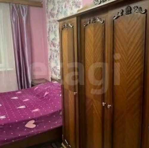 2-комн квартира улица Ярослава Гашека,  д. 11