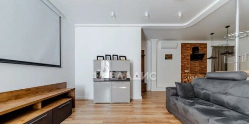 2-комн квартира Английский пр-кт,  д. 58