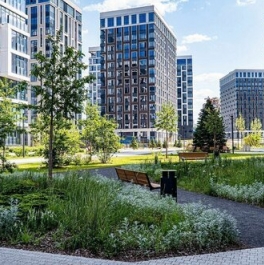 Продажа 2-комн квартиры на вторичном рынке проспект Генерала Дорохова,  д. 39 к2М