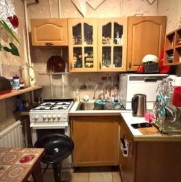 Продажа 1-комн квартиры на вторичном рынке ул Лётчика Пилютова,  д. 23