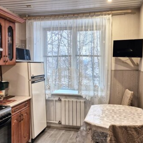 2-комн квартира Космонавтов пр-кт,  д. 48 к1