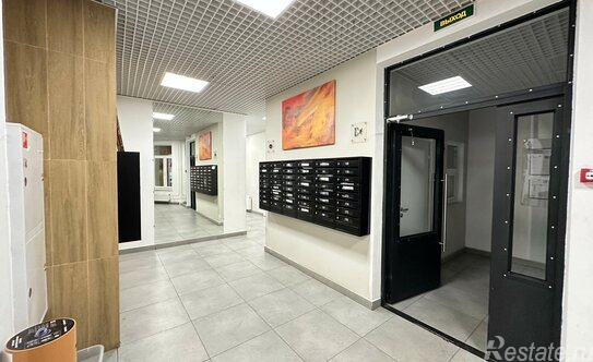 Продажа 3-комн квартиры на вторичном рынке Зенино, Каштановая улица,  д. 6/2