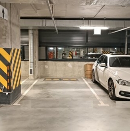 Продажа 3-комн квартиры на вторичном рынке Плесецкая ул,  д. 21,  к. 1