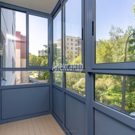 Продажа 2-комн квартиры на вторичном рынке Костромской просп.,  д. 10