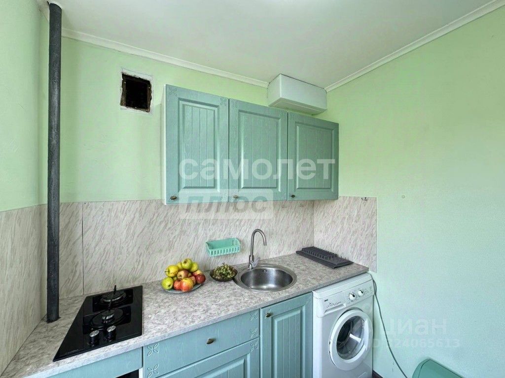 Продажа 3-комн квартиры на вторичном рынке Ломаная улица, 6