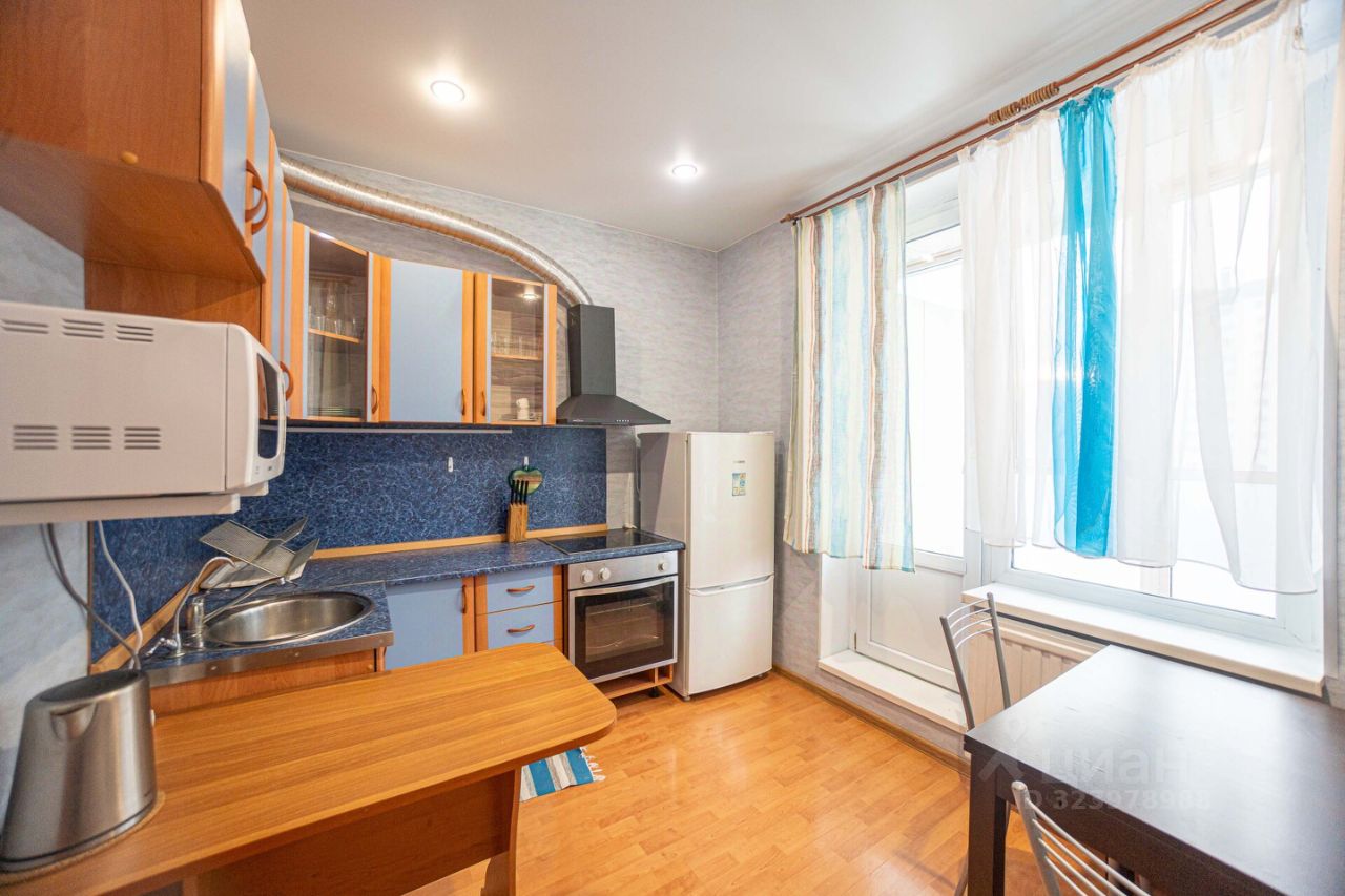 Аренда 1-комн квартиры на вторичном рынке Богатырский проспект, 55к1