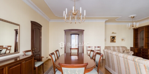 4-комн квартира Головин Б. пер,  д. 2/16