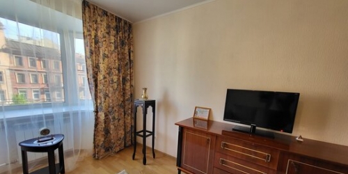 2-комн квартира ул Серпуховская,  д. 18