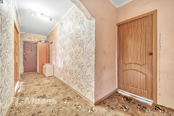 Продажа 3-комн квартиры на вторичном рынке Химки, Вишневая ул,  д. 19