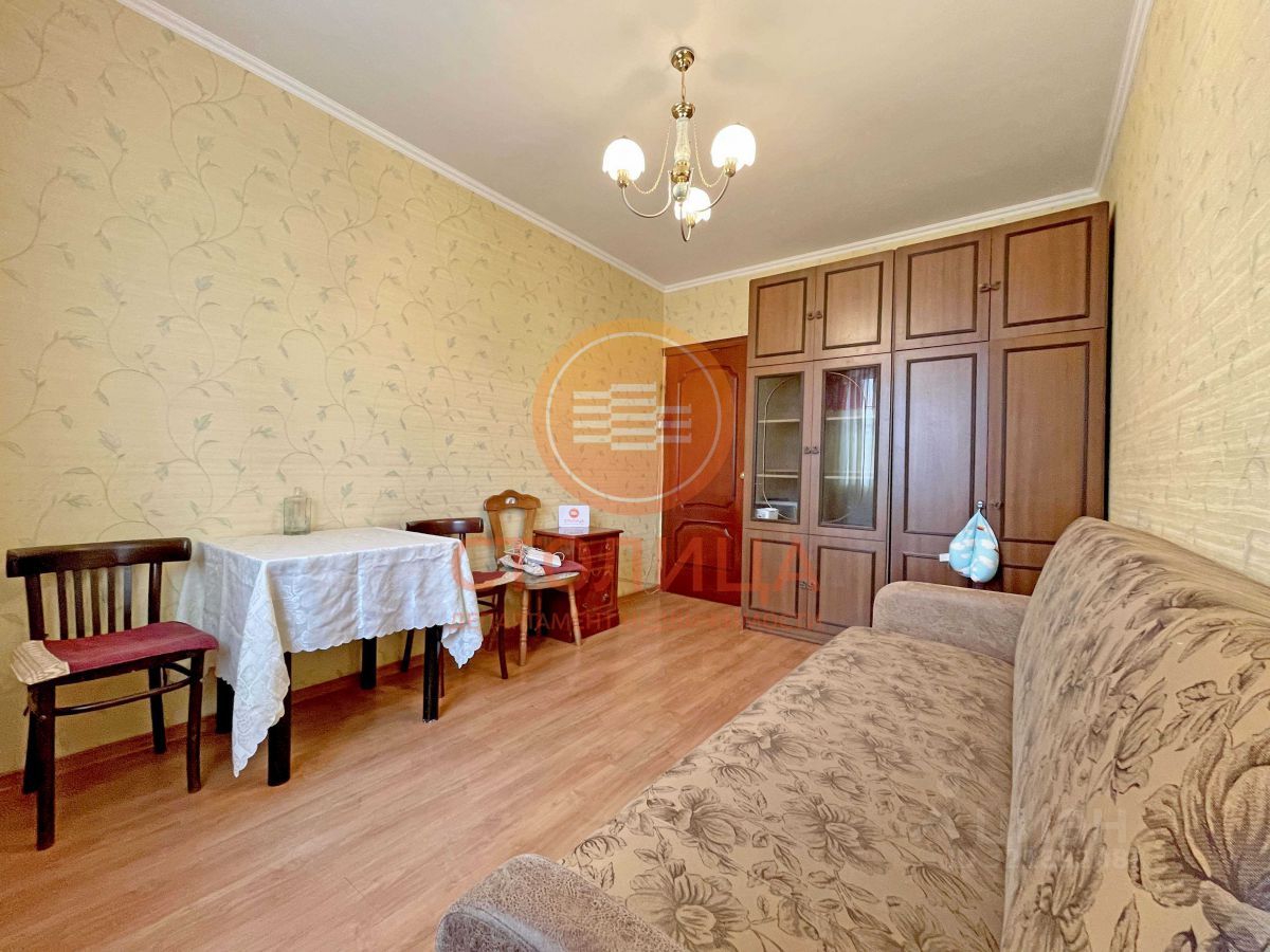 Аренда 3-комн квартиры на вторичном рынке улица Санникова, 11к1