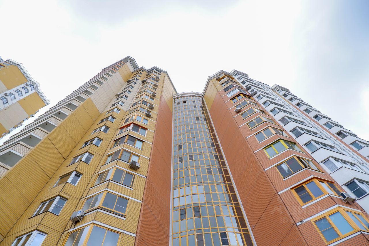 Продажа 1-комн квартиры на вторичном рынке Красногорск, бульвар Красногорский, 50