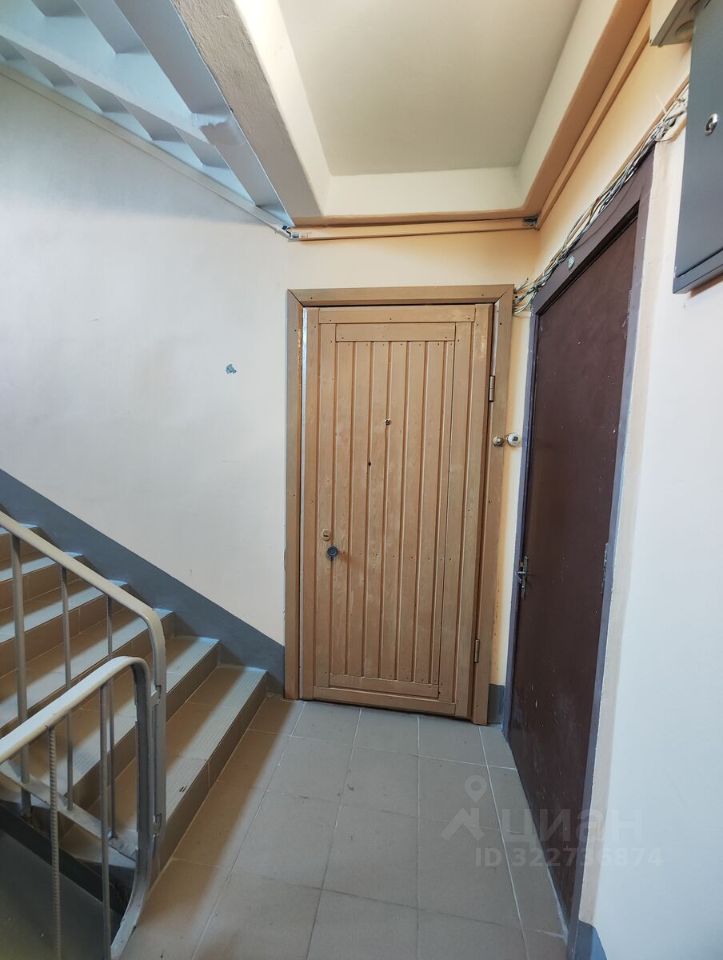 Продажа комнаты проспект Славы, 38к1