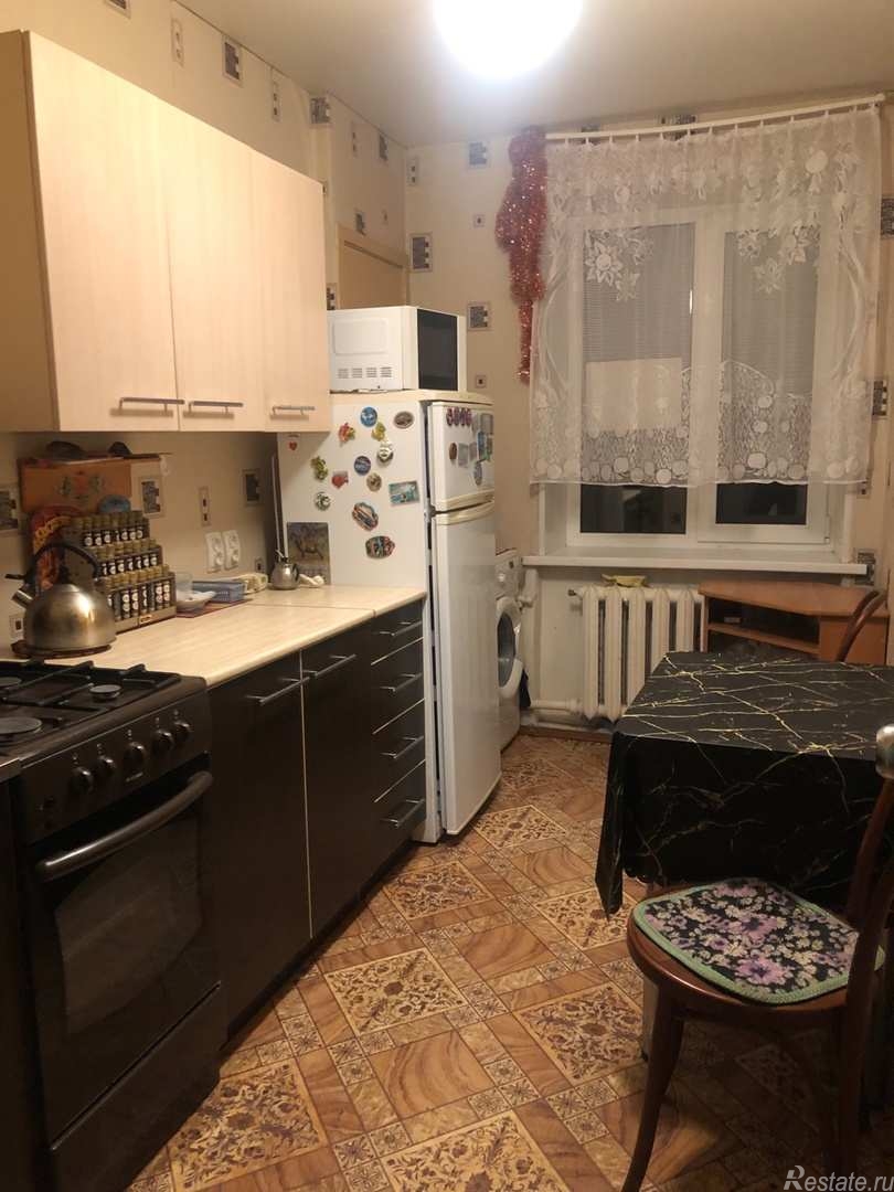 Продажа 2-комн квартиры на вторичном рынке новая улица,  д. 7