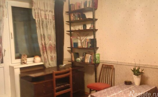 Продажа 3-комн квартиры на вторичном рынке ул Стасовой,  д. 2