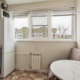 Продажа 1-комн квартиры на вторичном рынке ул Генерала Симоняка,  д. 8,  к. 2