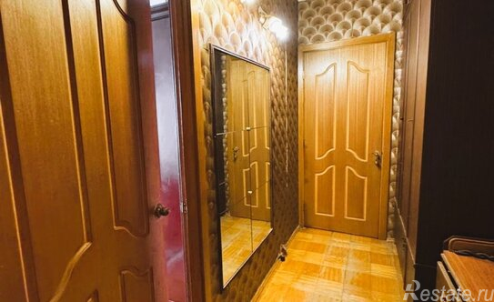 Продажа 2-комн квартиры на вторичном рынке Осенняя улица,  д. 22