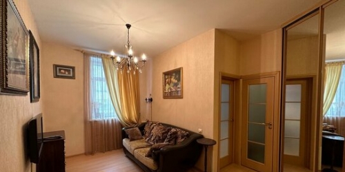 2-комн квартира улица Маши Порываевой,  д. 38